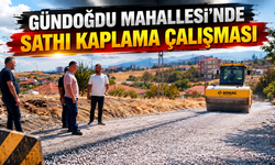 Gündoğdu Mahallesi’nde sathi kaplama çalışması