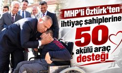 MHP’li Öztürk’ten ihtiyaç sahiplerine 50 akülü araç desteği