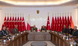 Genelkurmay Başkanı Bayraktaroğlu, Polonyalı mevkidaşı Kukula ile görüştü