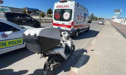Karaman'da otomobil motokuryeye arkadan çarptı: 1 yaralı