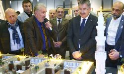 Mukaddes Emanetler ve Kâbe Örtüleri Sergisi açıldı