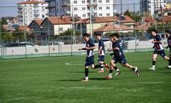 Sezonun ilk golü Abdulsamed Bozüslü'den