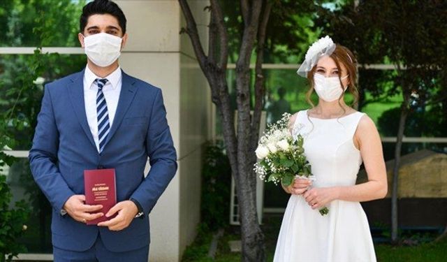 Düğünlerde Virüse Dikkat!