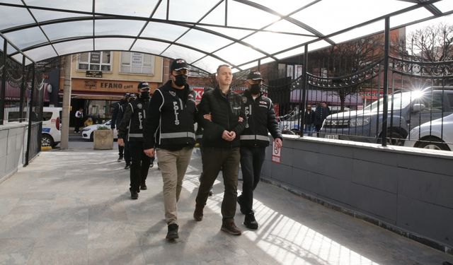 Eskişehir'de yakalanan 4 FETÖ şüphelisi tutuklandı