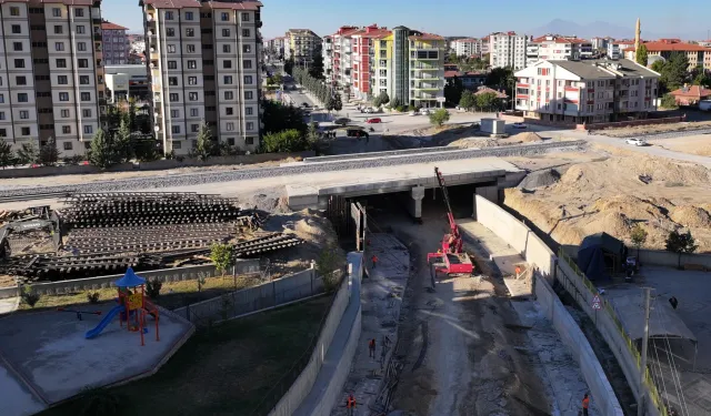 Ereğli'de Karaman-Ulukışla hızlı tren hattına yakın mercek