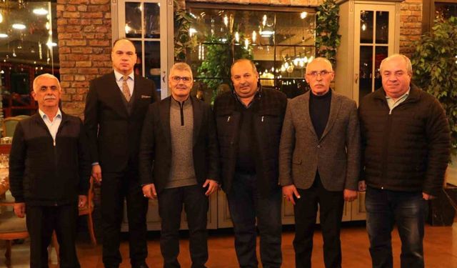 Niğde Valisi Cahit Çelik, emekli personellerle iftarda buluştu