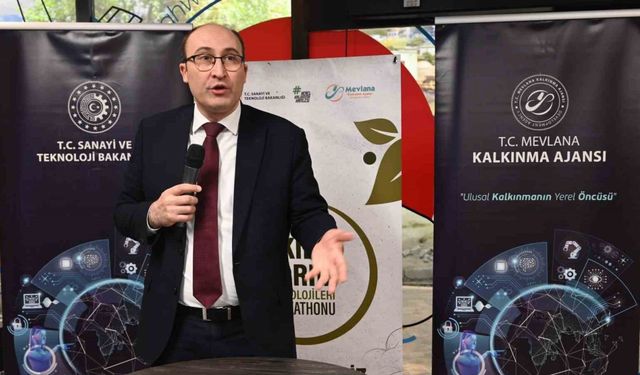 Akıllı tarım teknolojilerine yönelik projeler Hackathon’da yarıştı