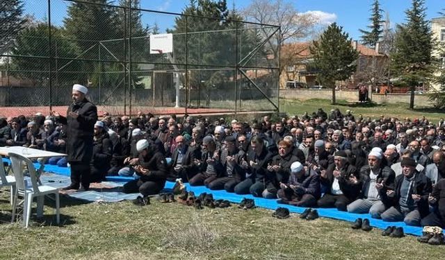 Konya’da yağışlar için şükür duası yapıldı