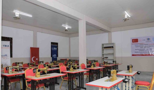 TİKA, Somali’de eski mahkumlar için üretim atölyesi kurdu