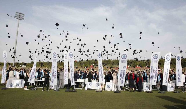 ESOGÜ’de mezuniyet coşkusu yaşandı