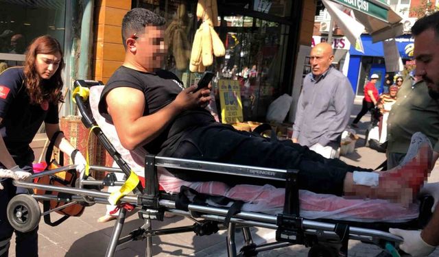 Hastaneye kaldırılırken bile telefonu elinden bırakmadı