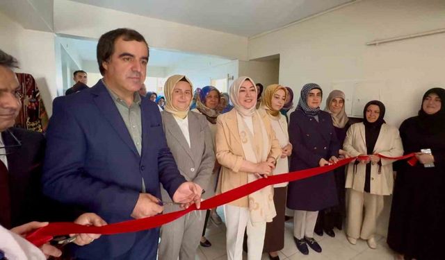 Yıl boyu hazırladıkları ürünleri gururla sergilediler