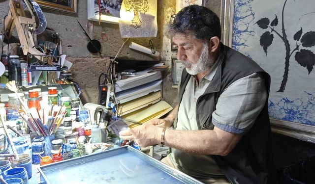 Ebru sanatçısı, memleketini Avrupa’da temsil etti