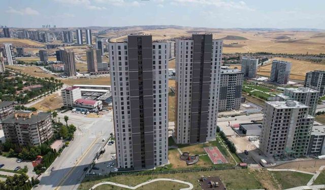 3 kişiye mezar olan bina "Hayata Değer" sloganıyla tanıtıldı