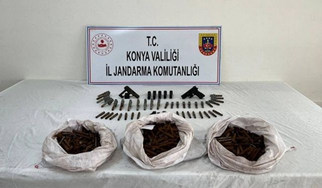 Bağ evine operasyon: Bin 388 tabanca namlusu ele geçirildi