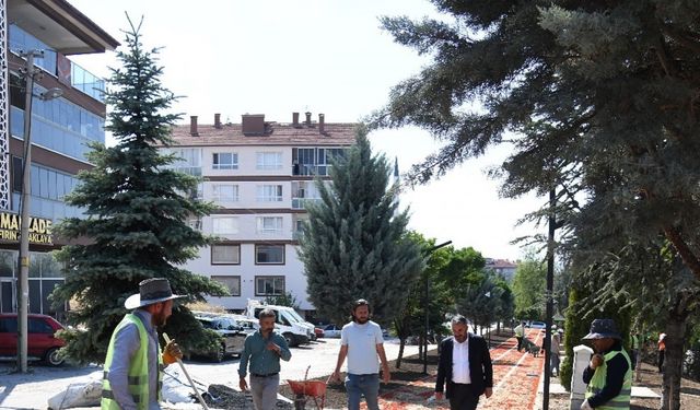 Parklar yenileniyor