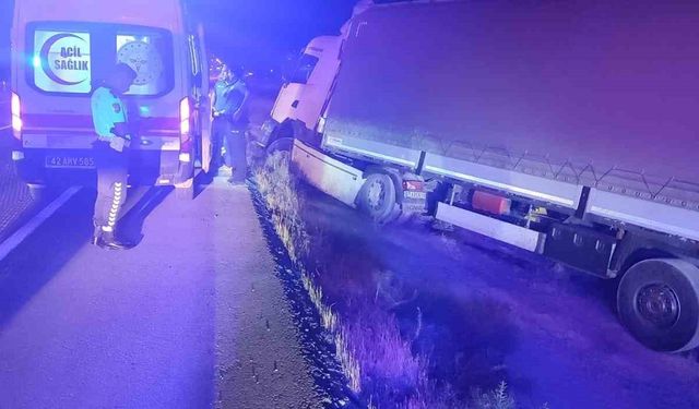 Tır şarampole düştü: 1 yaralı