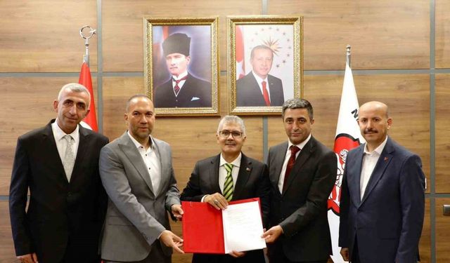 Farklı meslek gruplarına yapay zeka eğitimi protokolü imzalandı