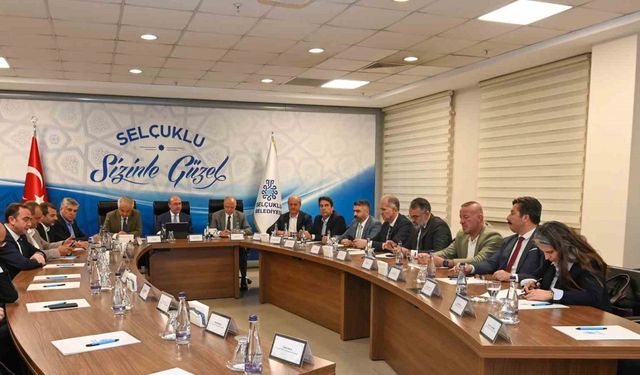 Başkan Pekyatırmacı Bursa’dan gelen heyete Selçuklu’yu anlattı