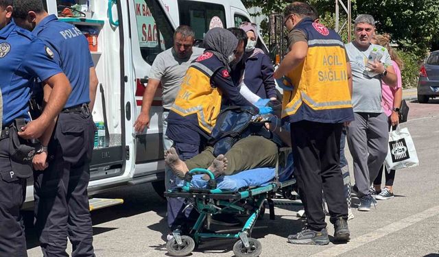 Daire çıkan yangında 3 kişi hastanelik oldu