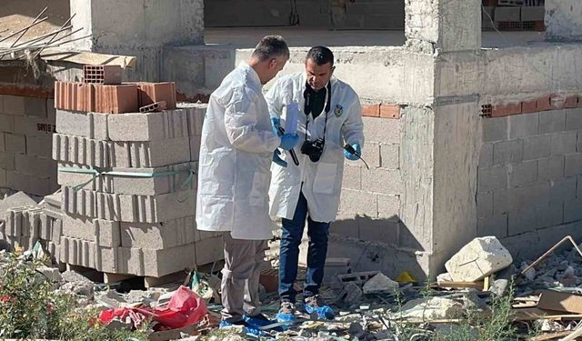 İnşaat alanında yerde yatar vaziyette bulunan yaşlı kadın kurtarılamadı