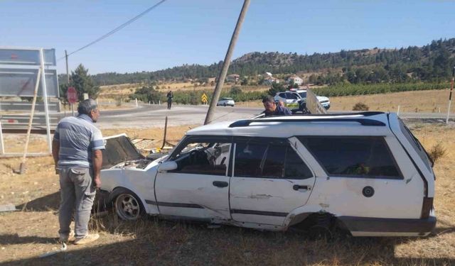 Otomobil takla attı: 2 yaralı