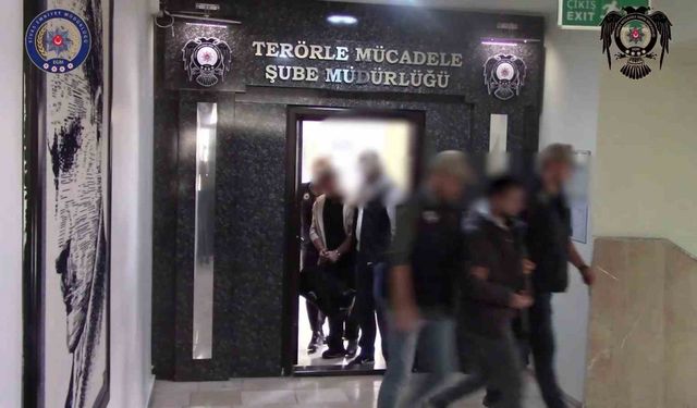 Yeniden örgütlenme çabasındaki 4 FETÖ mensubu yakalandı