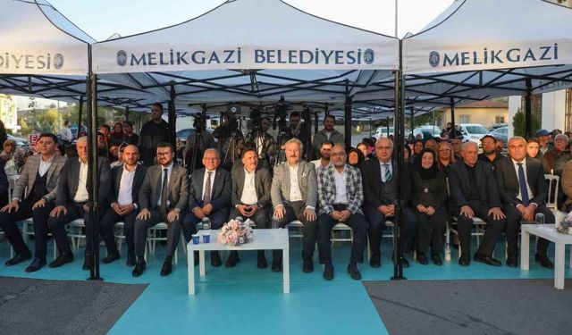 Melikgazi Belediyesi Keziban-Davut Sapayer Akıl Küpü Kütüphanesi açıldı