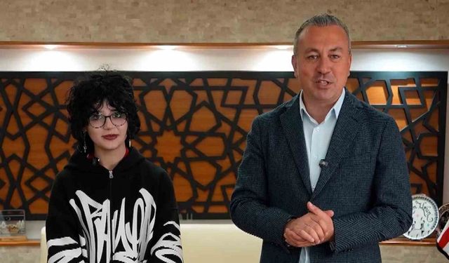 Sosyal medyada linç edildi, belediye başkanından övgü aldı