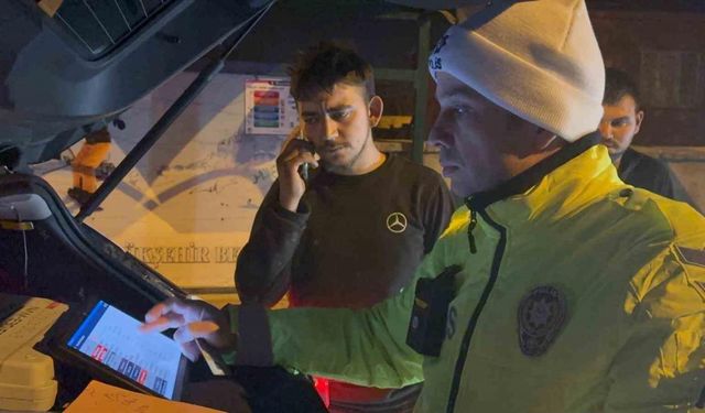 Ehliyetsiz oto tamircisi, araç sahibinden habersiz test sürüşüne çıktı