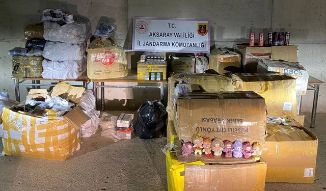 Tırda 3 milyon değerinde kaçak ürün ele geçirildi