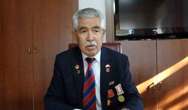 Trafik kazasında hayatını kaybeden Kıbrıs Gazisi toprağa verildi