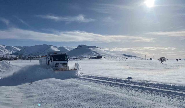 333 yol ulaşıma açıldı