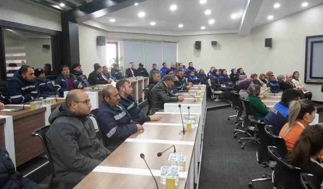 Belediye personeline 'sanal kumar' farkındalık eğitimi