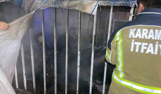 Şarja bırakılan elektrikli bisikletler yandı