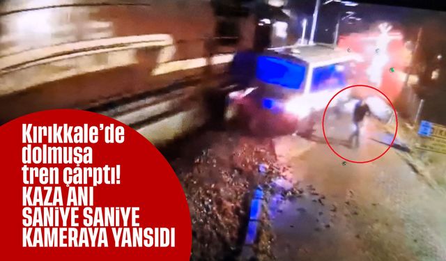 Hemzemin geçitte mahsur kalan dolmuşa tren çarptı... Feci kaza kamerada