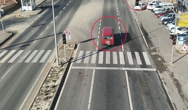 Dron destekli kırmızı ışık denetimi: 26 saniyede 7 ihlal