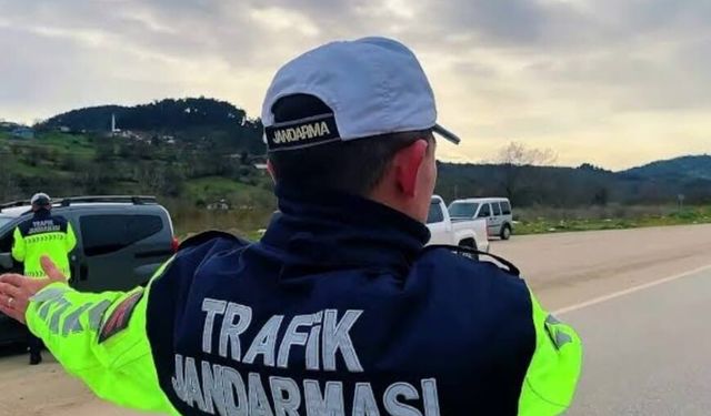 Kurallara uymayan sürücüye 202 bin lira ceza yazıldı