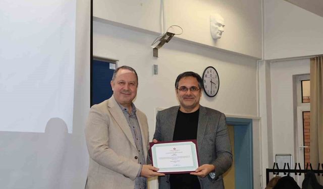 Mesleğin ustası öğrencilerle tecrübelerini paylaştı