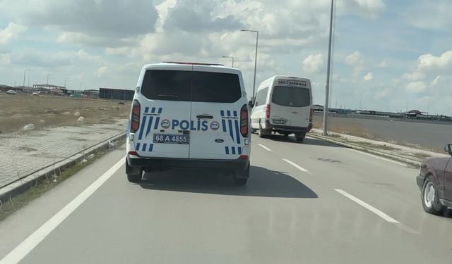 Nefes kesen şüpheli polis kovalamacası kamerada: 3 gözaltı