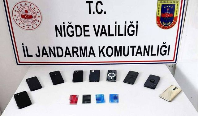 Siber dolandırıcılık şebekesi operasyonunda 4 tutuklama