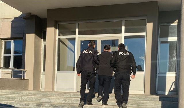 Sivas'ta göçmen kaçakçılığı operasyonu: 1 kişi tutuklandı