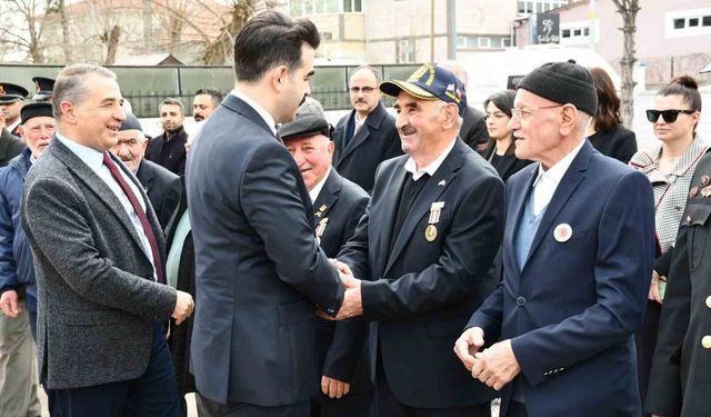 Tomarza ve Bünyan'da Şehitleri Anma Programı düzenlendi