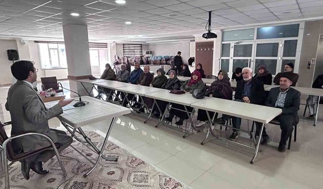 2026 hac yolcuları için eğitim ve hazırlık semineri