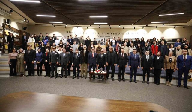 Üniversite öğrencilerine 'Banka Hesabını Kiralama, Suça Ortak Olma' paneli