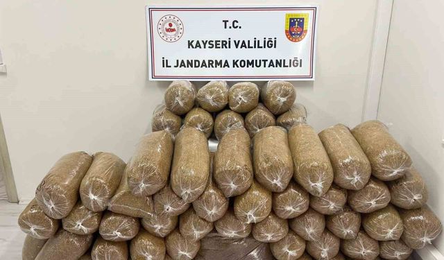 285 kilo bandrolsüz tütün yakalandı