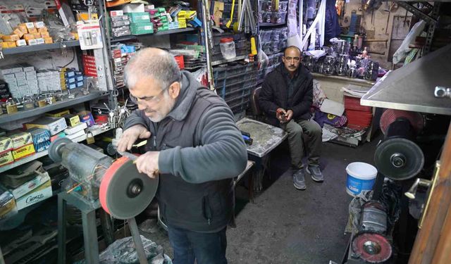 Bıçak bileme mesaisi başladı