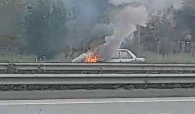 Eskişehir Çevre Yolu'nda bir otomobil alev alev yandı