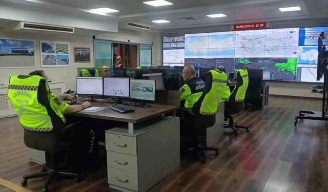 Jandarmadan bayram öncesi hava destekli trafik denetimi