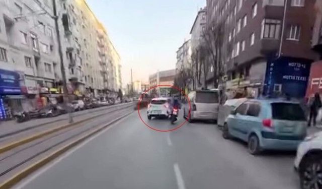'Kamera çekiyor mu' dedikten saniyeler sonra kaza yaptı